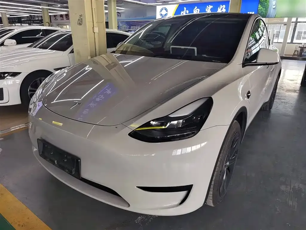 Tesla Model Y 2025 из CN, фото 9