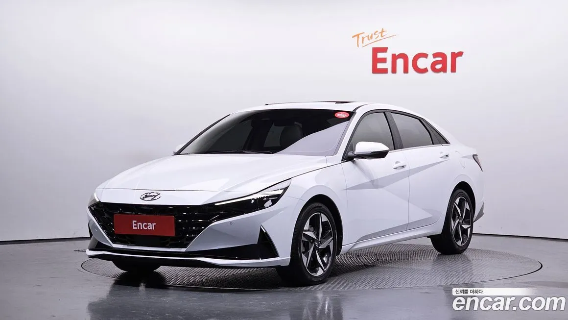 Hyundai AVANTE 2023 из KR, фото 1