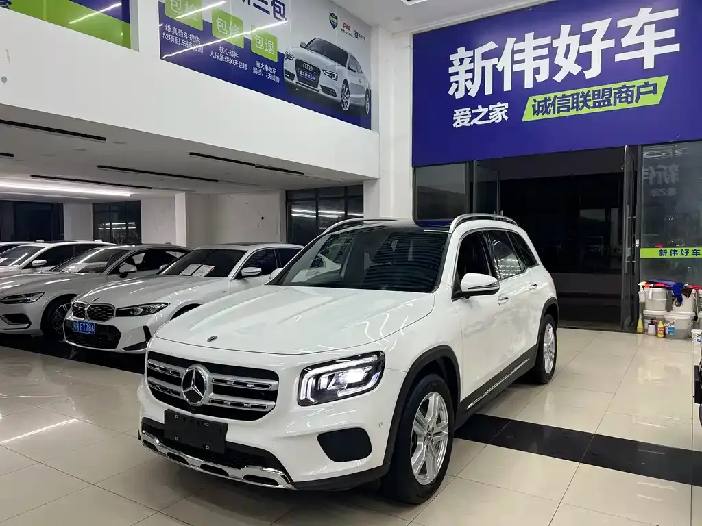 Mercedes-Benz GLB 2023 из CN, фото 1