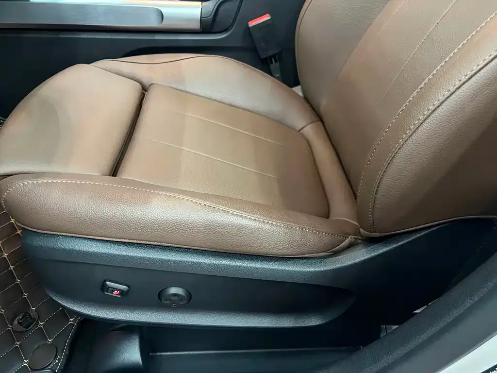 Mercedes-Benz GLB 2023 из CN, фото 7