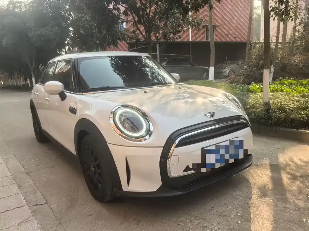 MINI Cooper (3-door) 2024 из CN, фото 8
