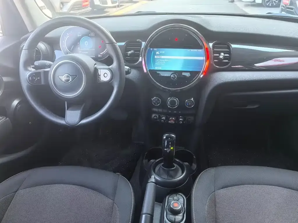 MINI Cooper (3-door) 2024 из CN, фото 7