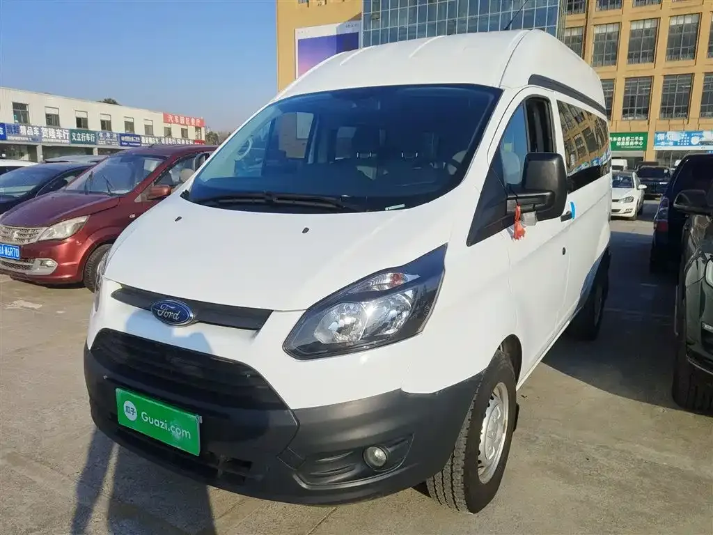 Ford Transit 2023 из CN, фото 10