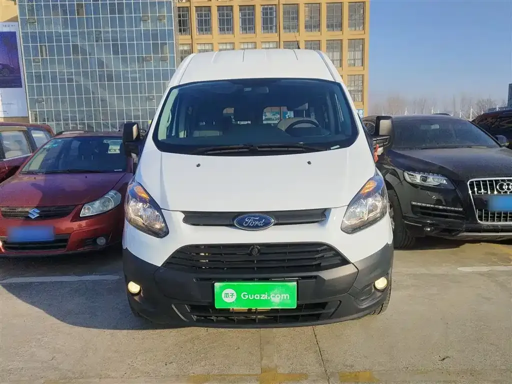 Ford Transit 2023 из CN, фото 8