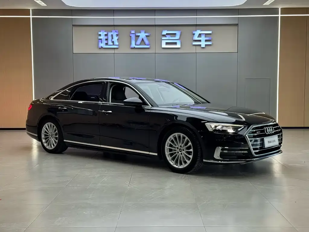 Audi A8 2021 из CN, фото 6