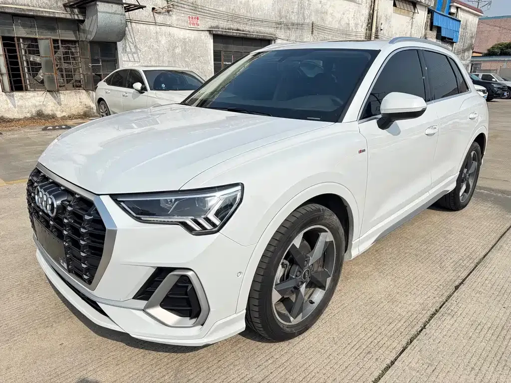 Audi Q3 2021 из CN, фото 1