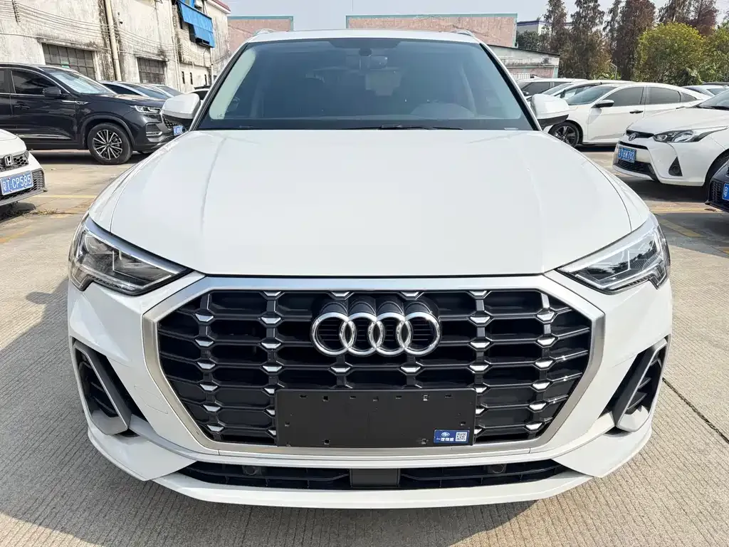 Audi Q3 2021 из CN, фото 9