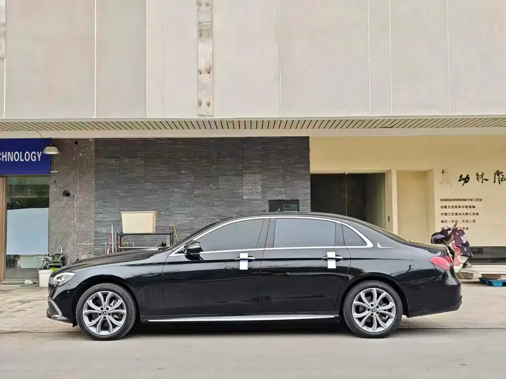 Mercedes-Benz E-Class 2021 из CN, фото 4