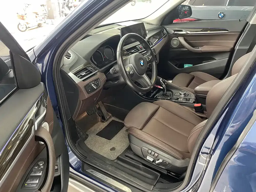 BMW X1 2021 из CN, фото 9