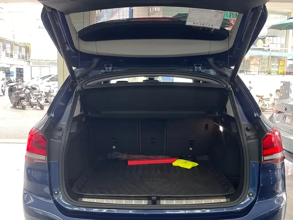 BMW X1 2021 из CN, фото 4