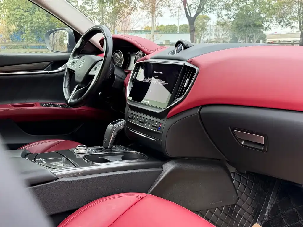 Maserati Ghibli 2021 из CN, фото 2