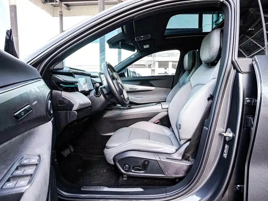 Lynk & Co 08 EM-P 2024 из CN, фото 3