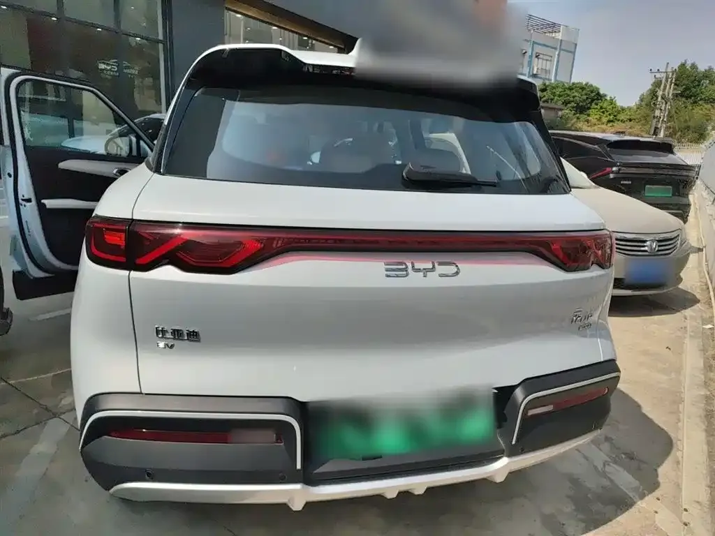 BYD Yuan UP 2025 из CN, фото 9