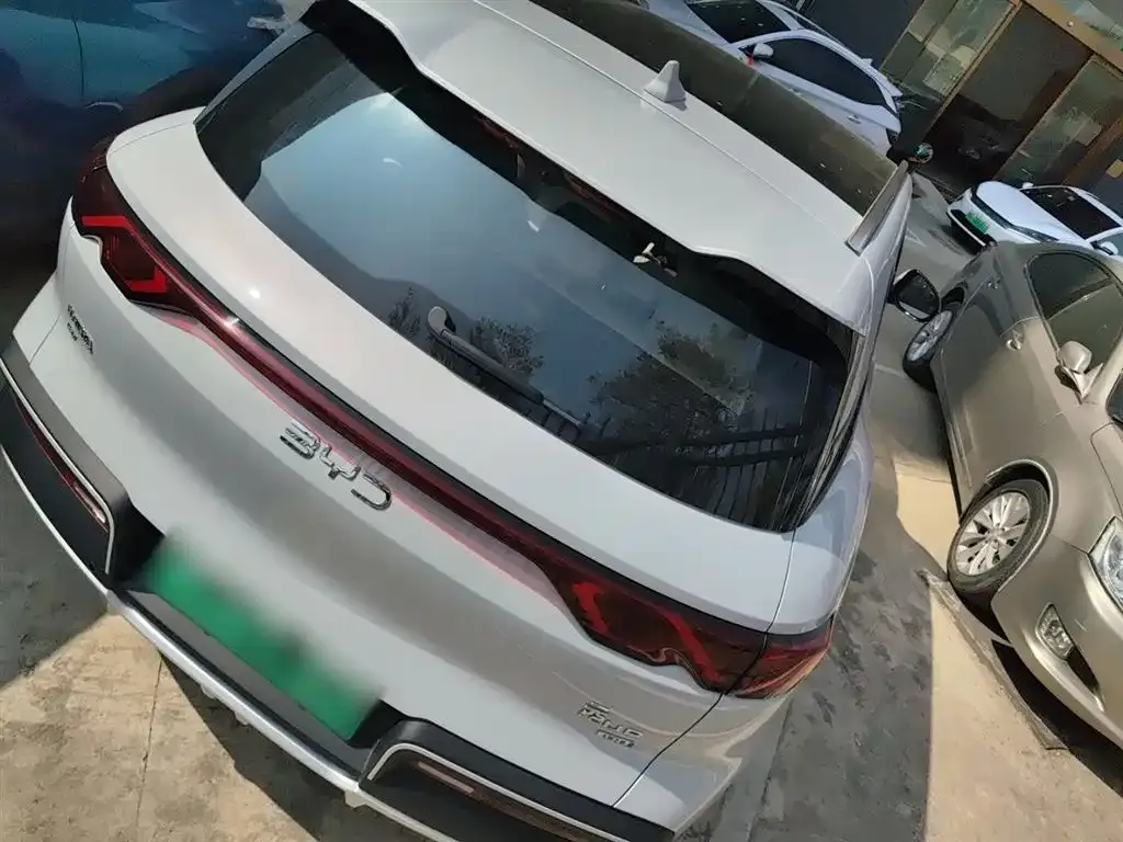 BYD Yuan UP 2025 из CN, фото 3