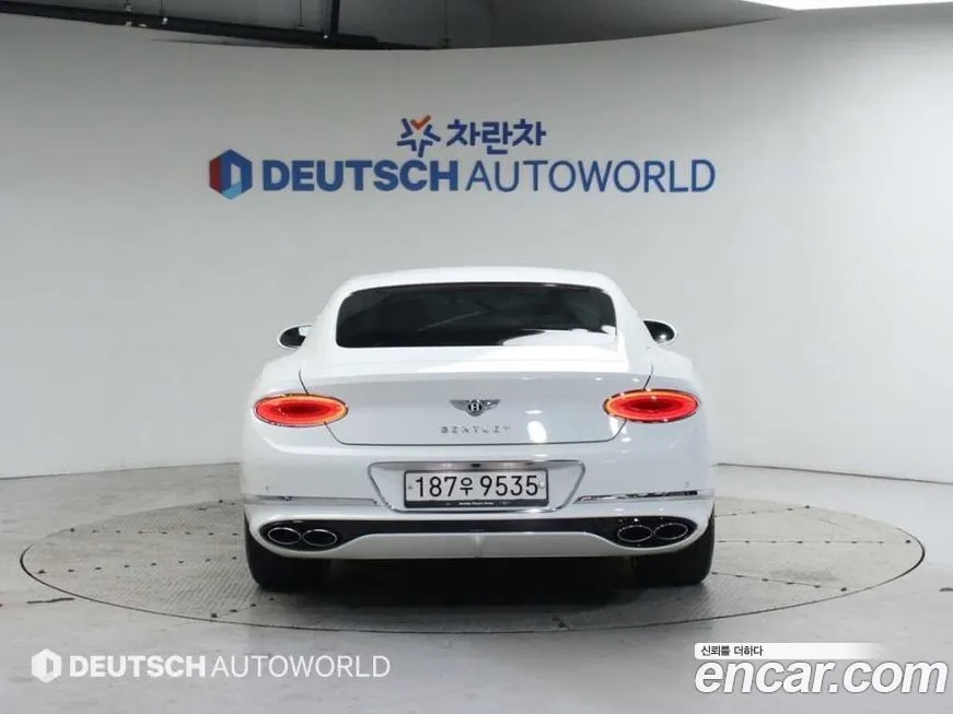 Bentley Continental 2022 из KR, фото 4