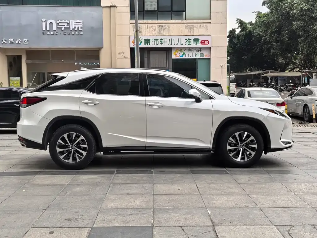 Lexus RX 2021 из CN, фото 9