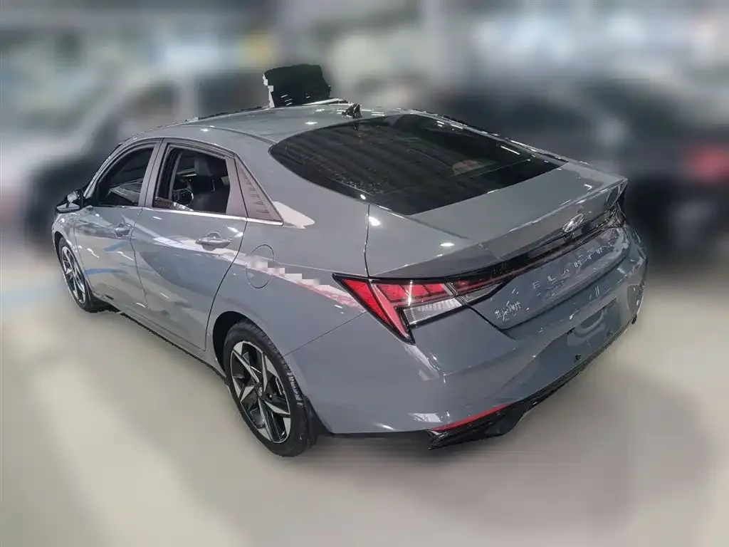 Hyundai Elantra 2023 из CN, фото 7