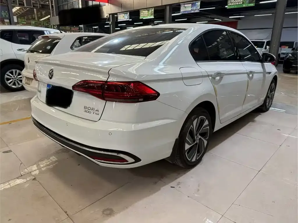 Volkswagen Bora 2024 из CN, фото 4