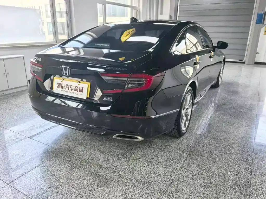 Honda Accord 2021 из CN, фото 7
