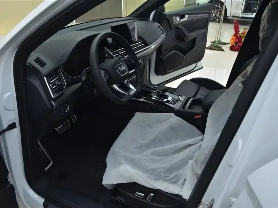 Audi Q5L 2026 из CN, фото 3