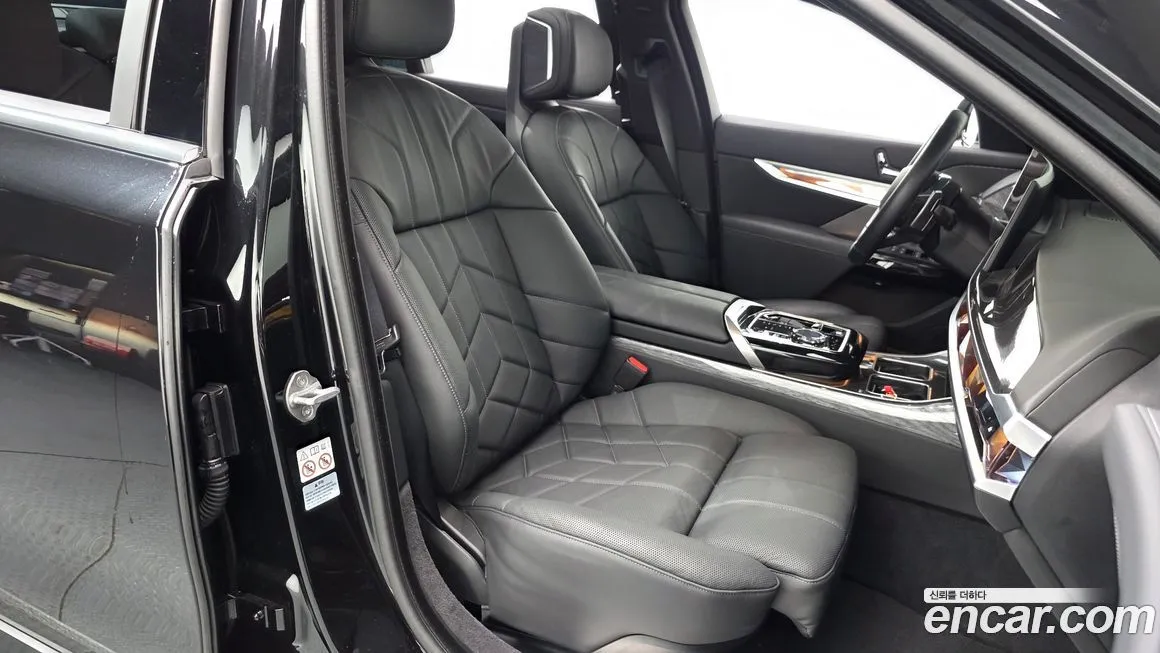 BMW 7-Series 2024 из KR, фото 10
