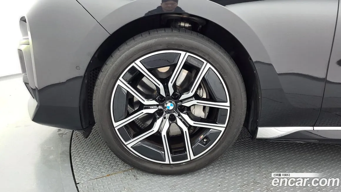 BMW 7-Series 2024 из KR, фото 6