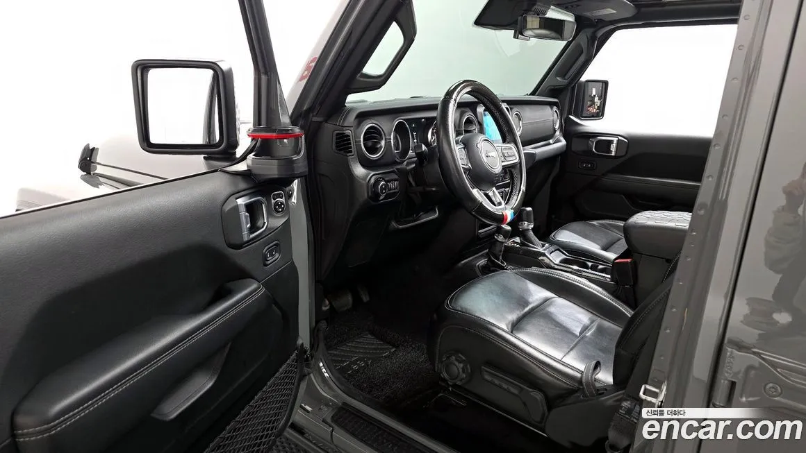 Jeep Wrangler 2022 из KR, фото 7