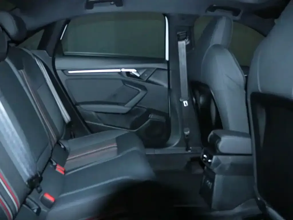 Audi A3 2024 из CN, фото 9