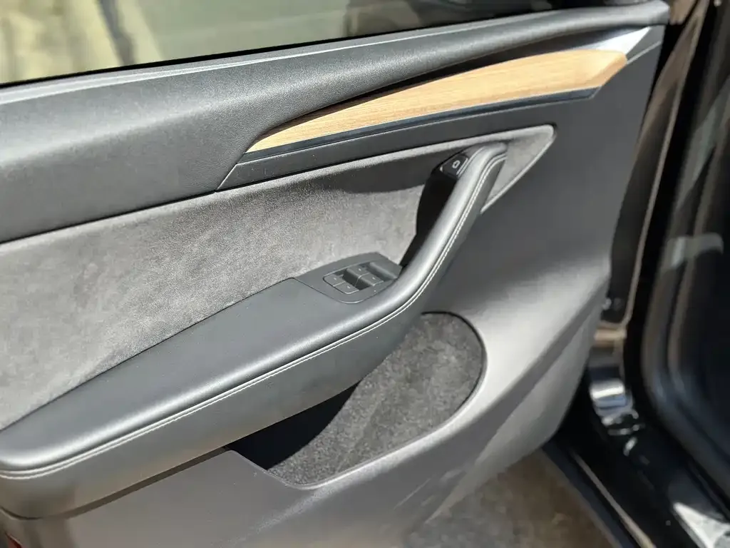 Tesla Model Y 2023 из CN, фото 4