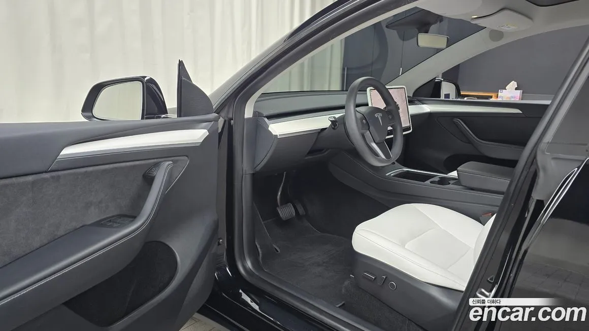 Tesla Model Y 2024 из KR, фото 6