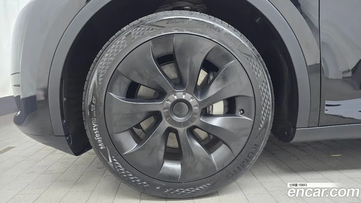Tesla Model Y 2024 из KR, фото 10