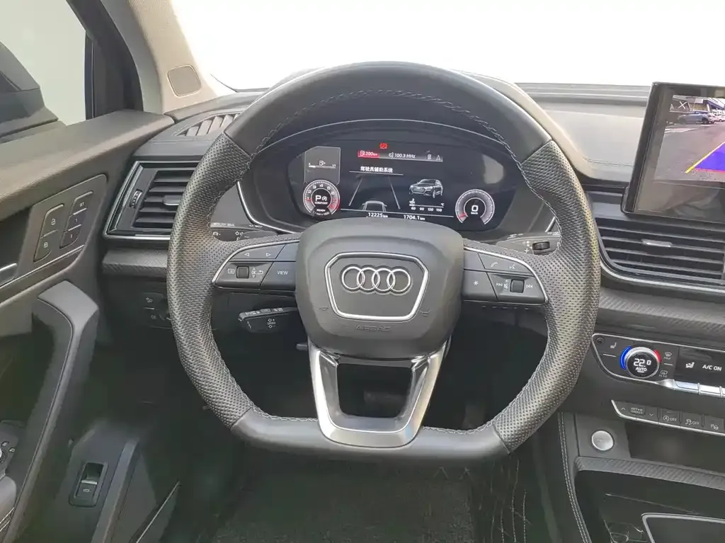 Audi Q5L 2022 из CN, фото 7