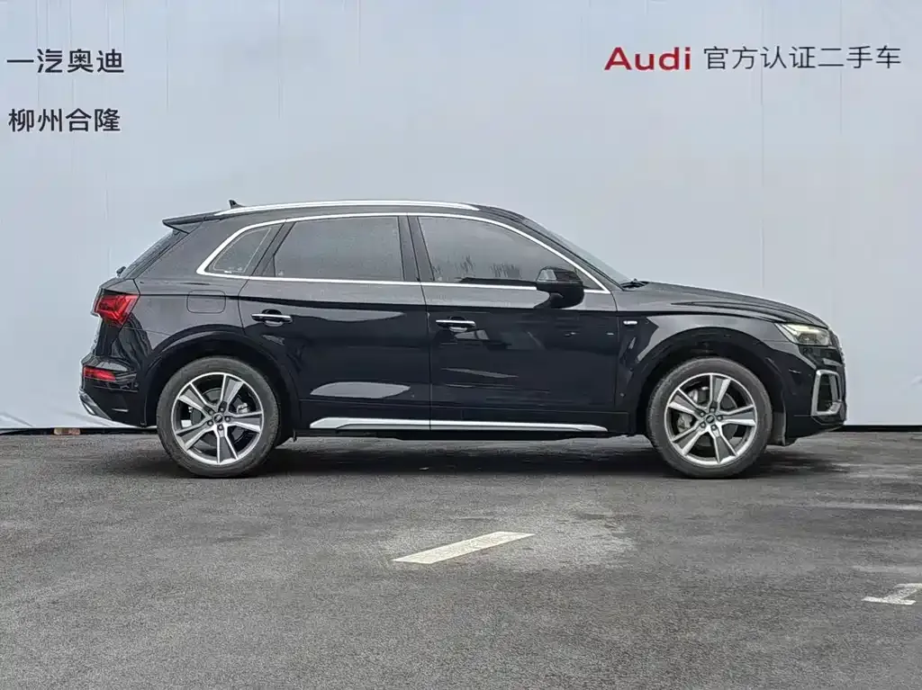 Audi Q5L 2022 из CN, фото 10