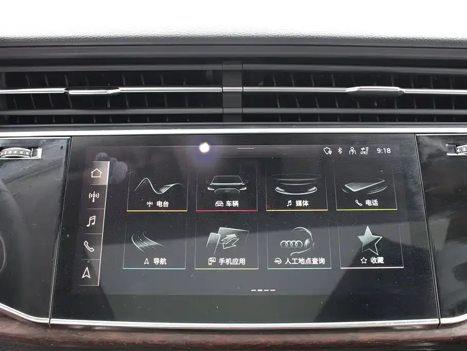 Audi Q7 2021 из CN, фото 3