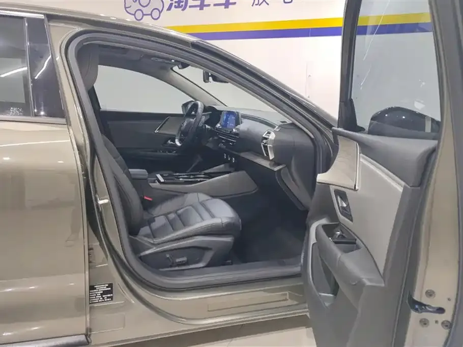 Citroen C5 X 2022 из CN, фото 4