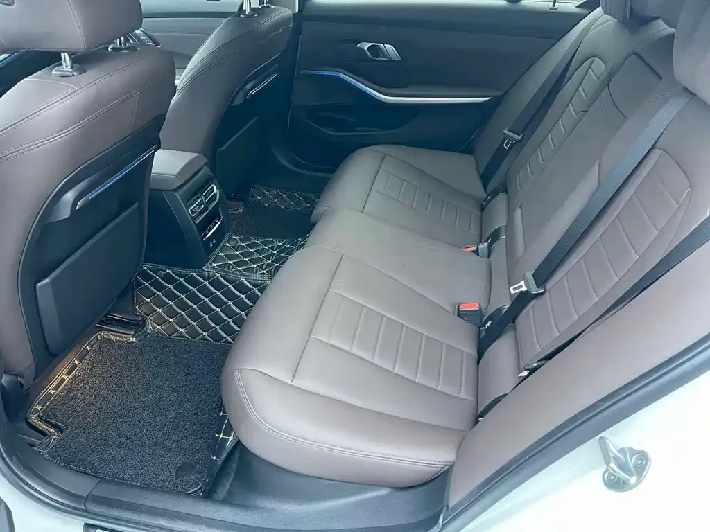 BMW 3 Series — фото 10