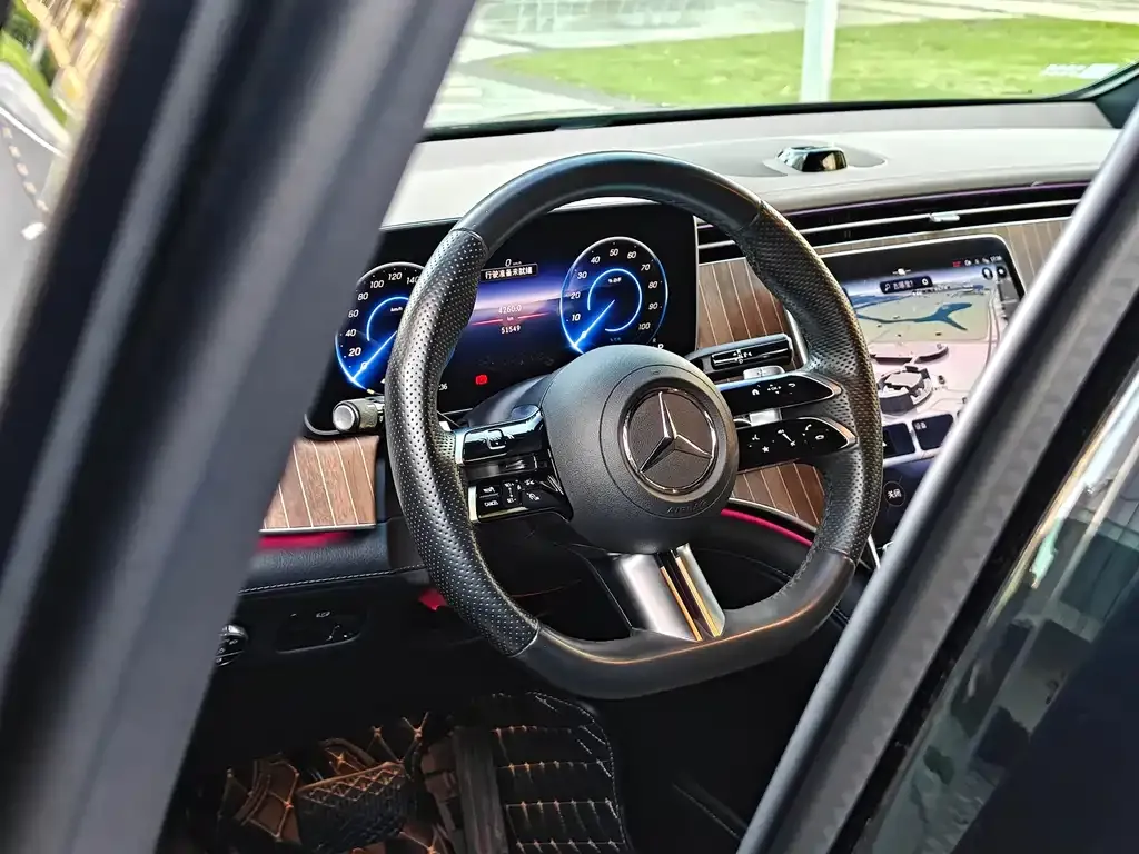 Mercedes-Benz EQE SUV 2023 из CN, фото 6