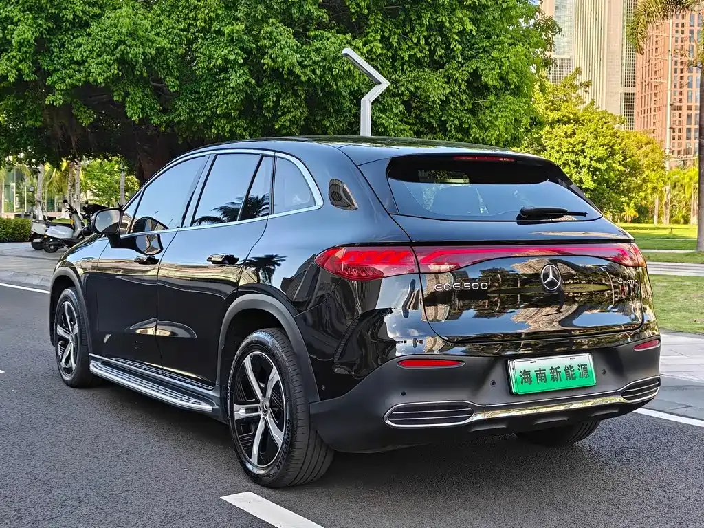 Mercedes-Benz EQE SUV 2023 из CN, фото 10