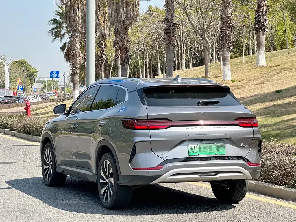 BYD PLUS New Energy — фото 7