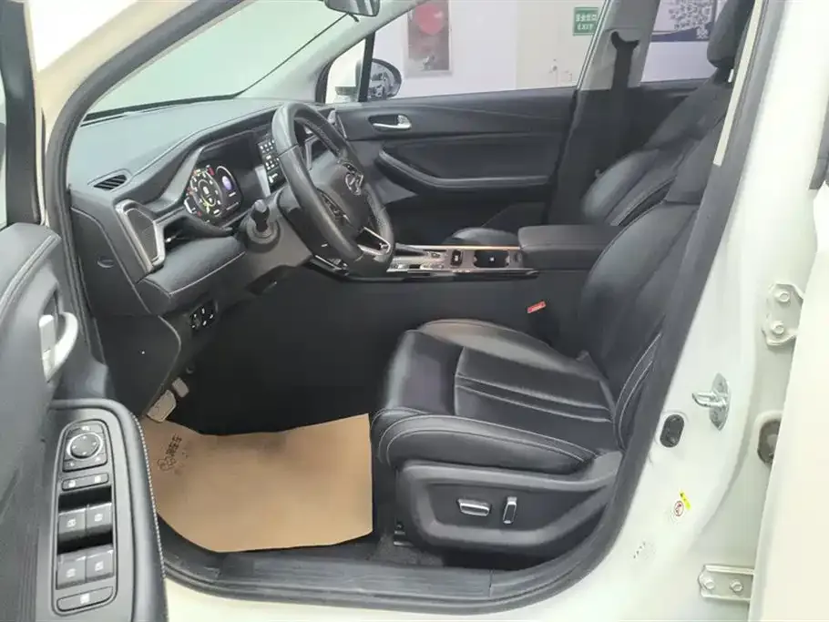 GAC Motor Trumpchi GS4 — фото 8