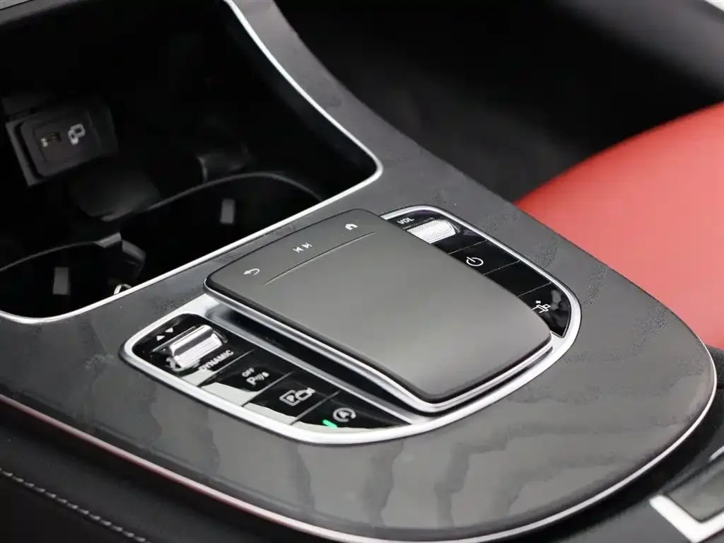 Mercedes-Benz E-Class (Import) 2021 из CN, фото 3