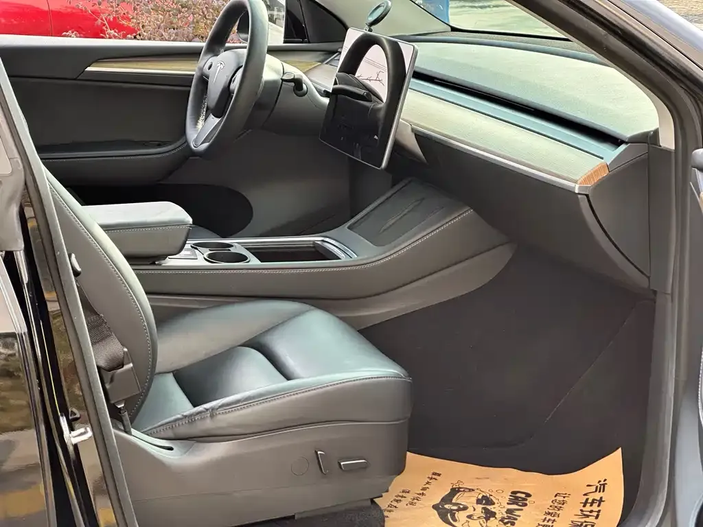 Tesla Model Y 2022 из CN, фото 5