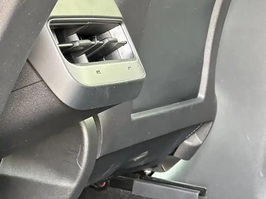 Tesla Model Y 2022 из CN, фото 4