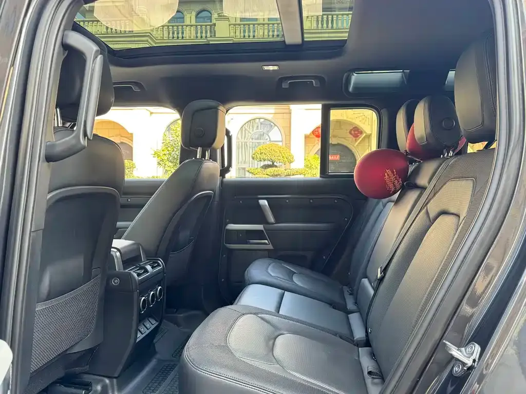 Land Rover Defender 2023 из CN, фото 6