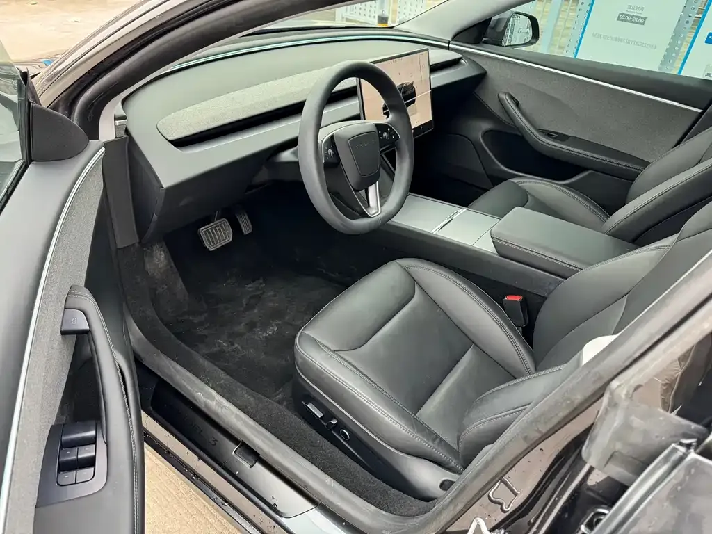 Tesla Model 3 2024 из CN, фото 5