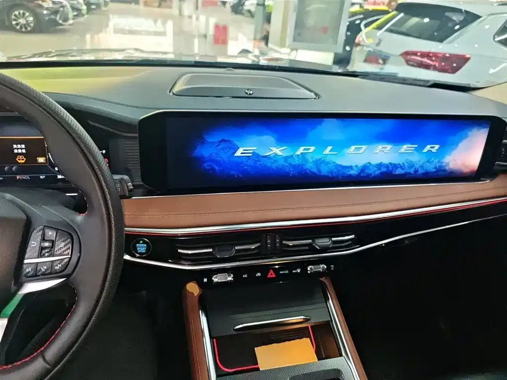 Ford Explorer 2023 из CN, фото 5