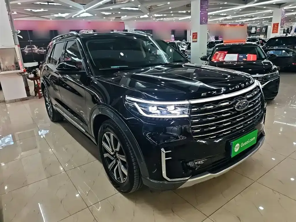 Ford Explorer 2023 из CN, фото 6