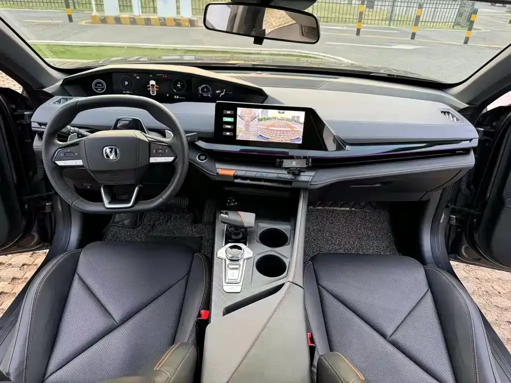 Changan UNI-V 2022 из CN, фото 2