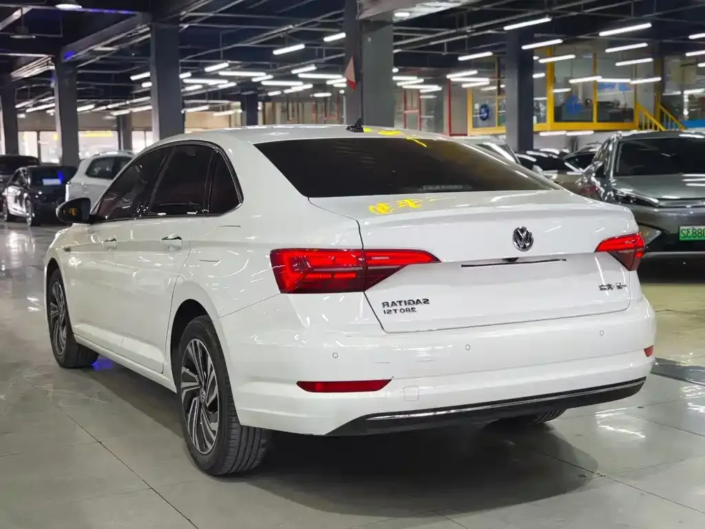 Volkswagen Sagitar 2022 из CN, фото 4