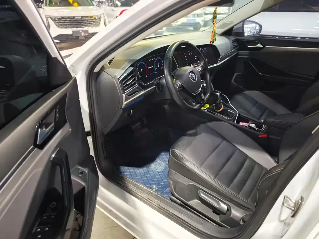 Volkswagen Sagitar 2022 из CN, фото 8